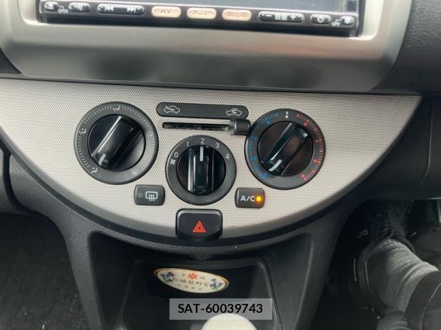 Nissan NOTE 2010-03 7726777-16