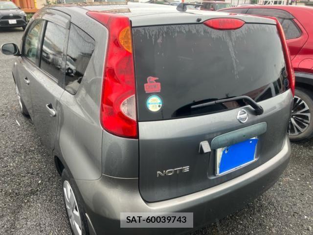 Nissan NOTE 2010-03 7726777-6
