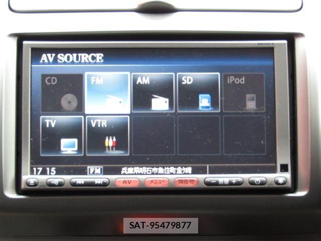 Nissan NOTE 2010-07 7726674-13