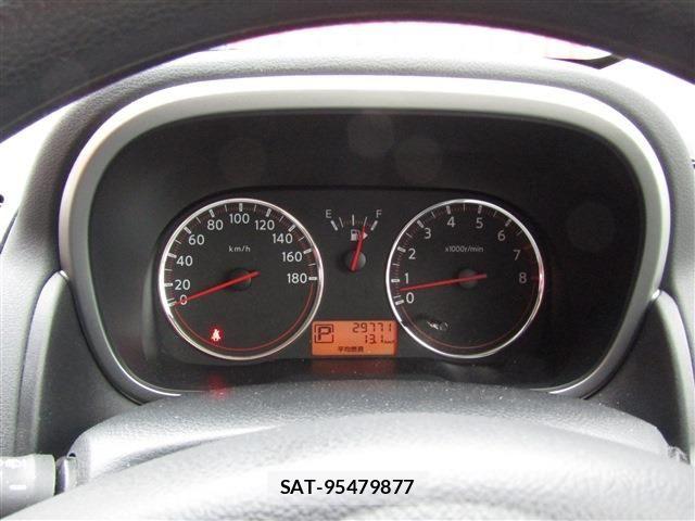 Nissan NOTE 2010-07 7726674-15