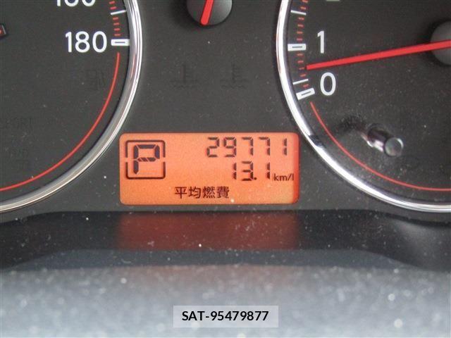 Nissan NOTE 2010-07 7726674-16