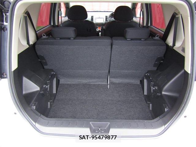 Nissan NOTE 2010-07 7726674-21