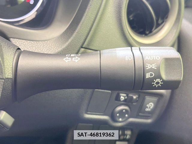 Nissan NOTE 2012-12 7726769-6