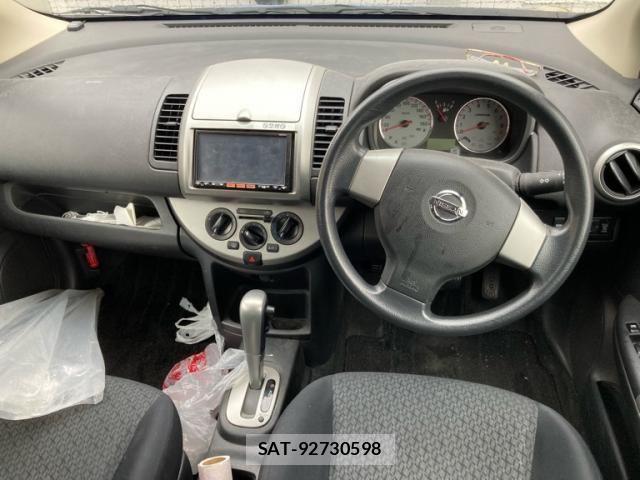 Nissan NOTE 2012-02 7726782-5