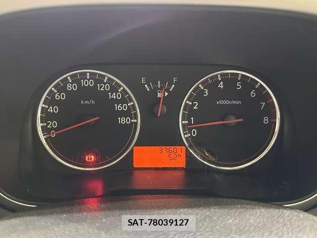 Nissan NOTE 2009-01 7787811-10