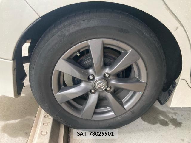 Nissan NOTE 2013-09 7878528-5