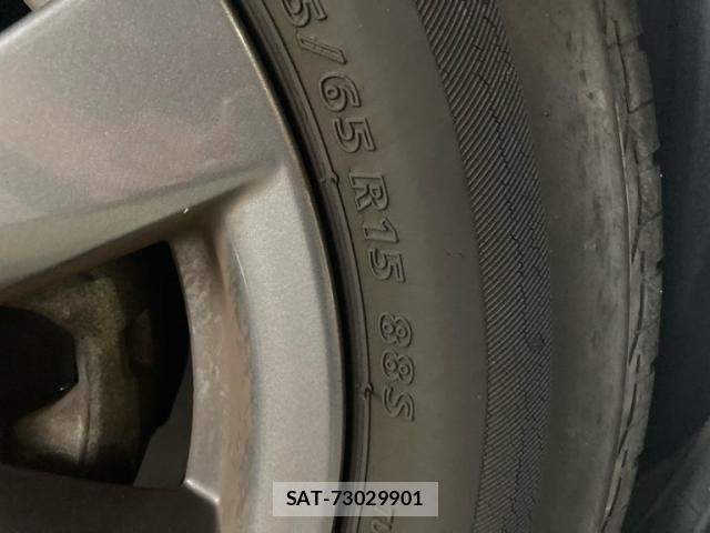 Nissan NOTE 2013-09 7878528-7
