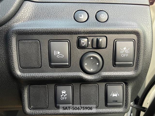 Nissan NOTE 2020-04 7878492-26