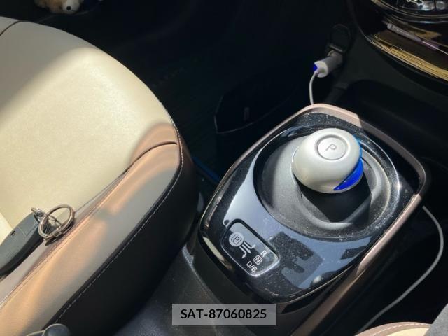 Nissan NOTE 2016-11 7878505-24