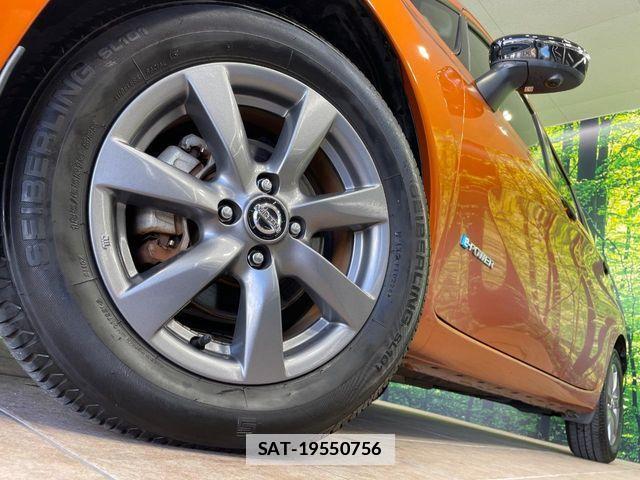 Nissan NOTE 2018-01 7878493-12