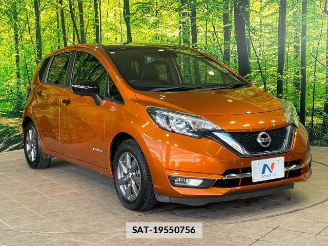Nissan NOTE 2018-01 7878493-15