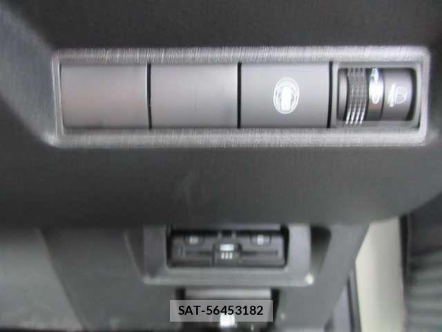 Nissan NOTE 2022-02 7878485-4