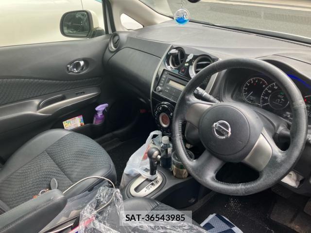Nissan NOTE 2013-06 7878527-11