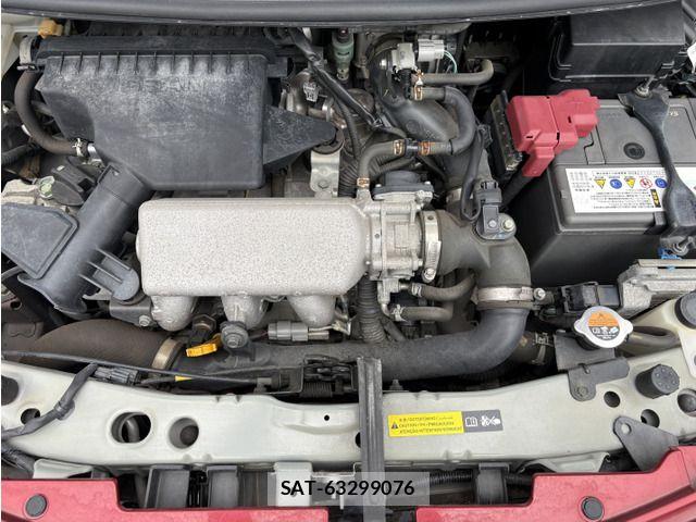 Nissan NOTE 2013-05 7878520-9