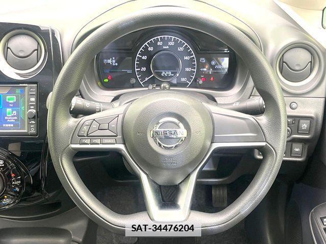 Nissan NOTE 2017-09 7878497-10