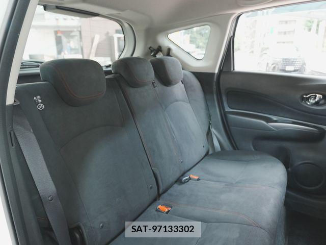 Nissan NOTE 2016-03 7878477-29