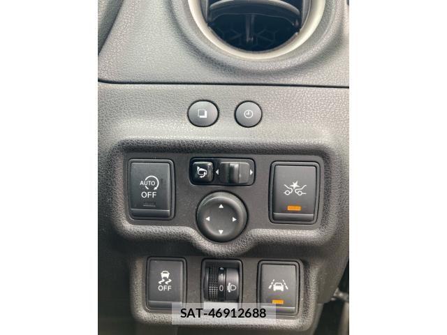 Nissan NOTE 2013-12 7878516-16