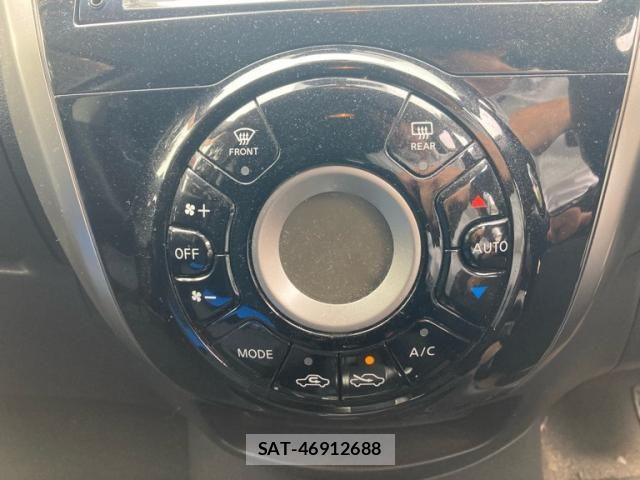 Nissan NOTE 2013-12 7878516-19