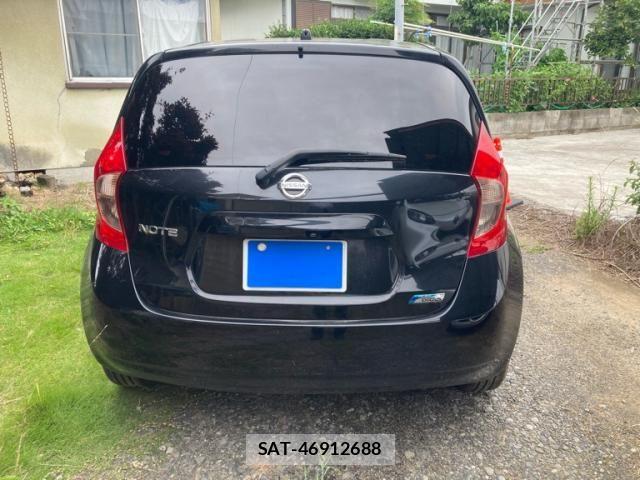 Nissan NOTE 2013-12 7878516-4