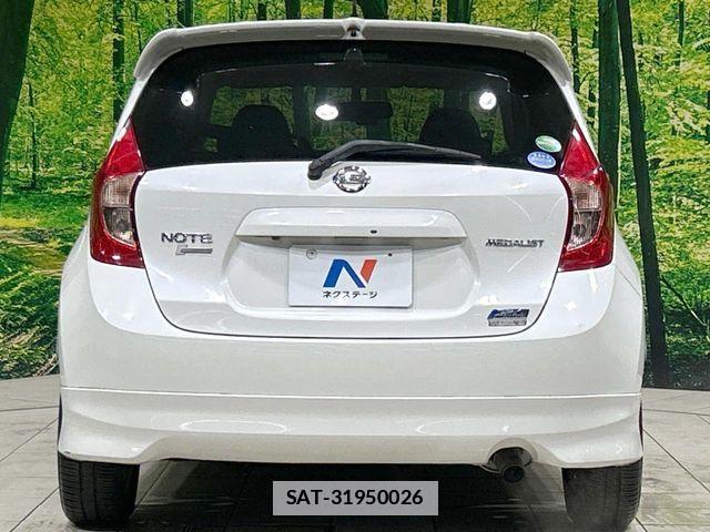 Nissan NOTE 2013-11 7878503-14