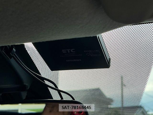 Nissan NOTE 2018-11 7903167-15