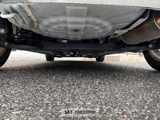 Nissan NOTE 2018-07 7903170-21