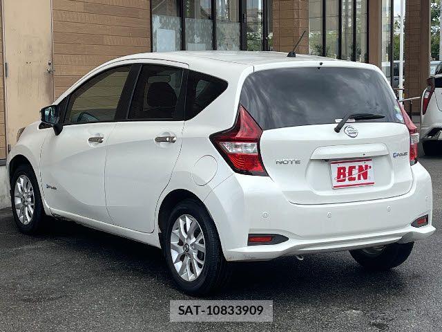 Nissan NOTE 2018-07 7903170-8