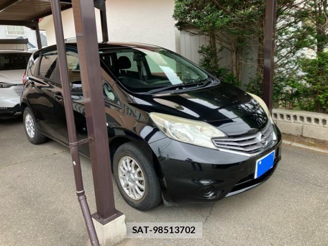 Nissan NOTE 2013-08 7903176-1