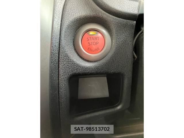 Nissan NOTE 2013-08 7903176-21