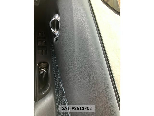 Nissan NOTE 2013-08 7903176-23