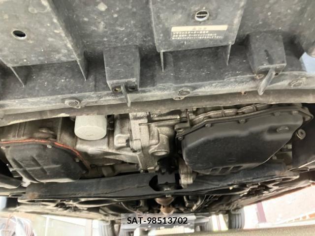 Nissan NOTE 2013-08 7903176-7