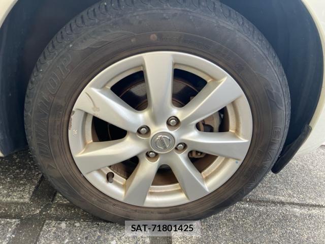 Nissan NOTE 2014-01 7963110-9
