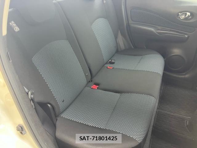 Nissan NOTE 2014-01 7963110-14