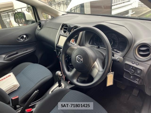 Nissan NOTE 2014-01 7963110-16