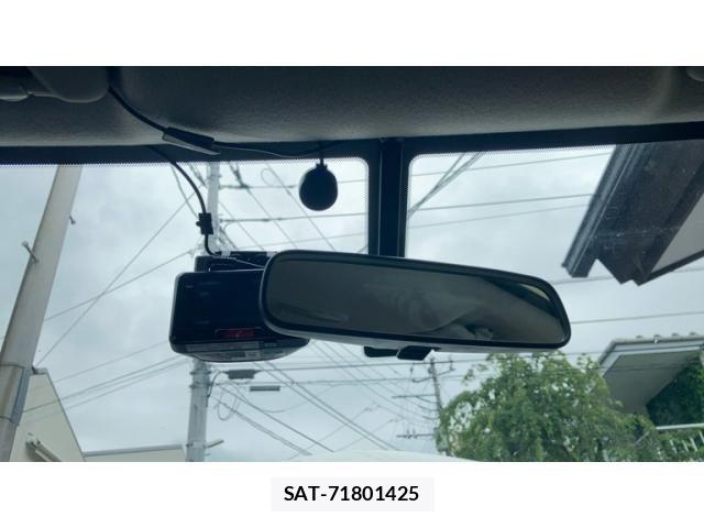 Nissan NOTE 2014-01 7963110-24