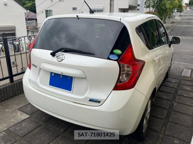 Nissan NOTE 2014-01 7963110-3
