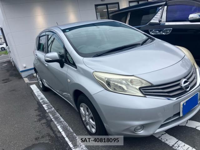 Nissan NOTE 2013-01 7963109-1