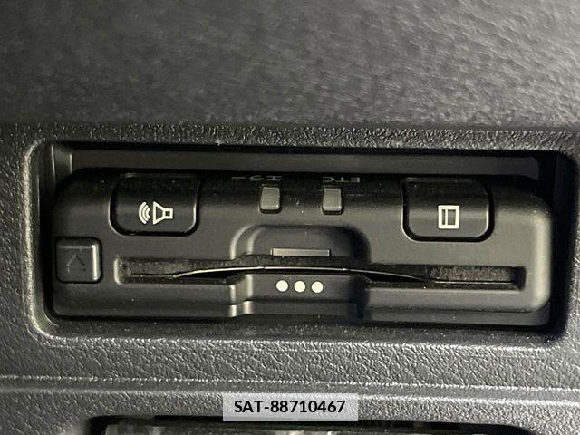 Nissan NOTE 2021-05 7963074-4