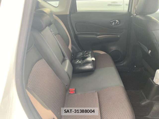 Nissan NOTE 2017-04 7963095-16