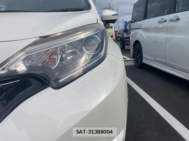 Nissan NOTE 2017-04 7963095-3