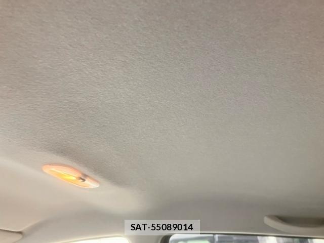 Nissan NOTE 2014-03 7963102-15