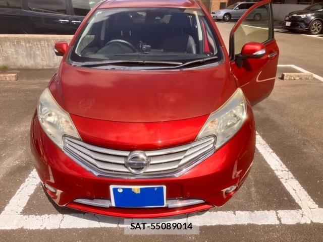 Nissan NOTE 2014-03 7963102-4