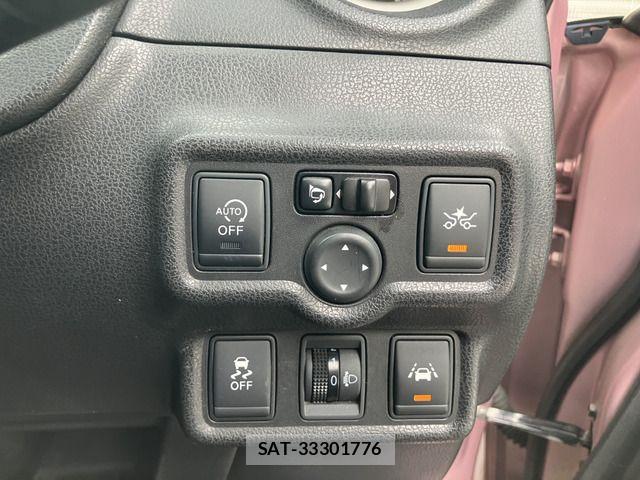 Nissan NOTE 2015-03 7963105-8