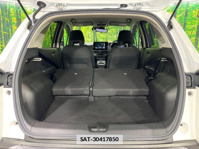Nissan NOTE 2021-10 7963063-9