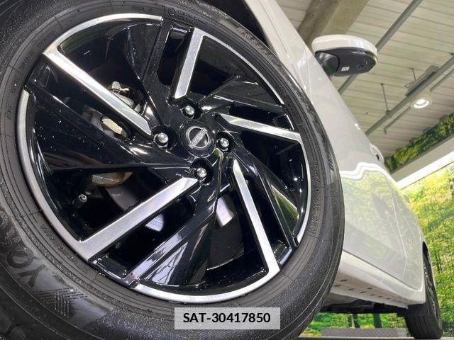 Nissan NOTE 2021-10 7963063-12