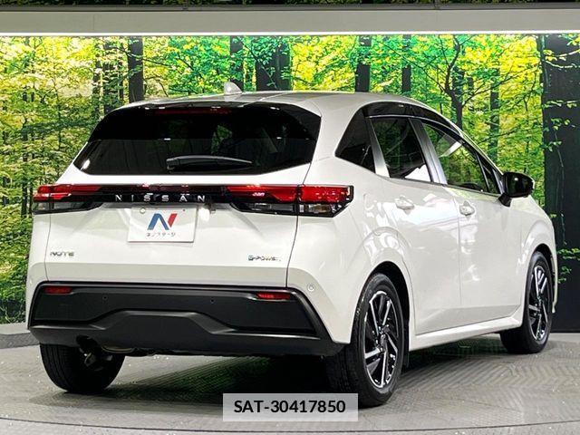 Nissan NOTE 2021-10 7963063-16