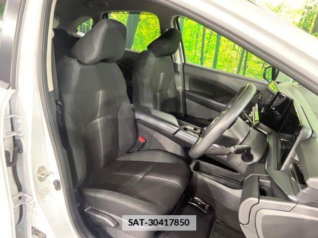 Nissan NOTE 2021-10 7963063-7