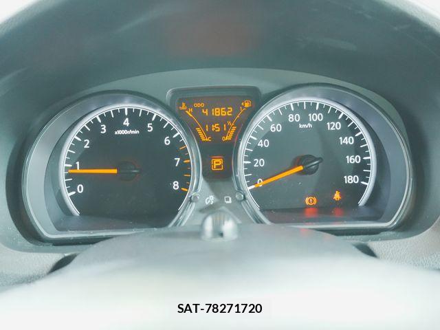 Nissan NOTE 2015-04 7963096-12