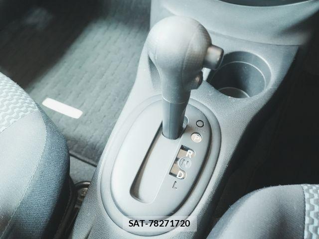 Nissan NOTE 2015-04 7963096-13