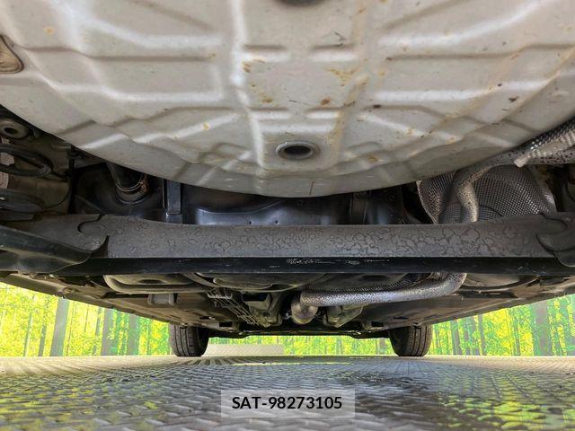 Nissan NOTE 2014-06 7963099-18